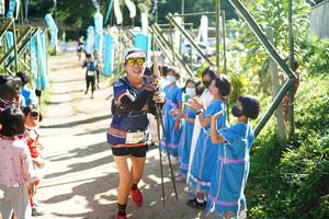 BIB: 2408
                            <button type="button" onclick="openModal(19068416)" class="btn btn-primary btn-sm float-right btn-popup" data-toggle="modal" data-target=".modal-high-quality">
                        <i class="fas fa-shopping-cart"></i> Add to Cart
                    </button>
                                            <button type="button" onclick="isThisMe(19068416, true)" class="btn btn-success btn-sm float-right btn-popup btn-isme hidden" data-toggle="tooltip" data-placement="bottom" title="นี่คือรูปของคุณใช่ไหม คลิกที่นี่เพื่อเอาเข้าอัลบั้ม">
                        <i class="fas fa-plus"></i> Add to album
                    </button>
                    <button type="button" onclick="isThisMe(19068416, false)" class="btn btn-warning btn-sm float-right btn-popup btn-isnotme hidden">
                        <i class="fas fa-ban"></i> Remove from album
                    </button>